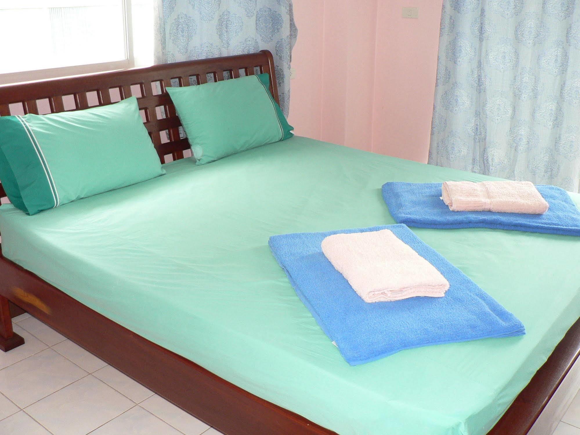 Paramita Pattaya Extérieur photo